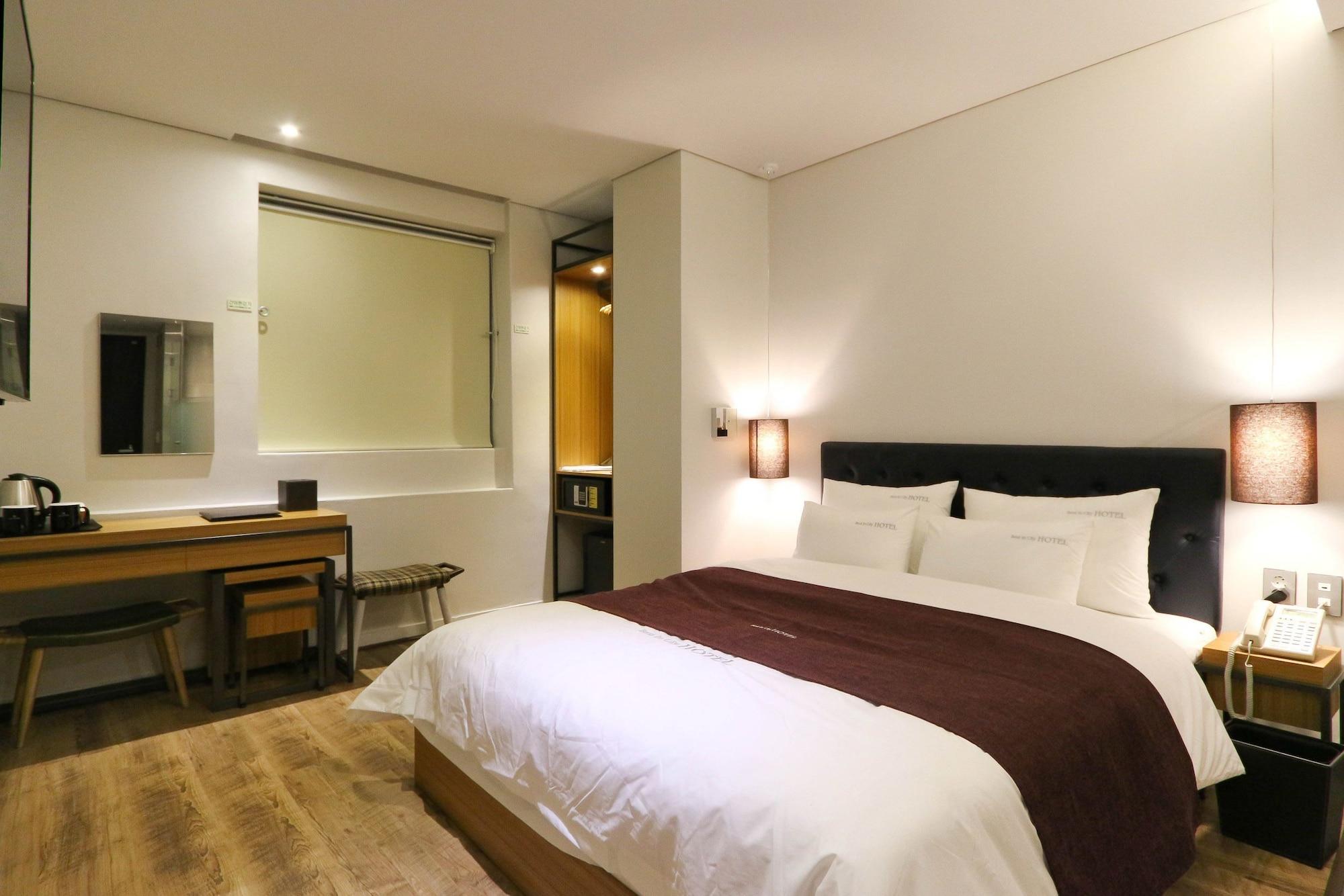Best In City Hotel Пусан Екстер'єр фото