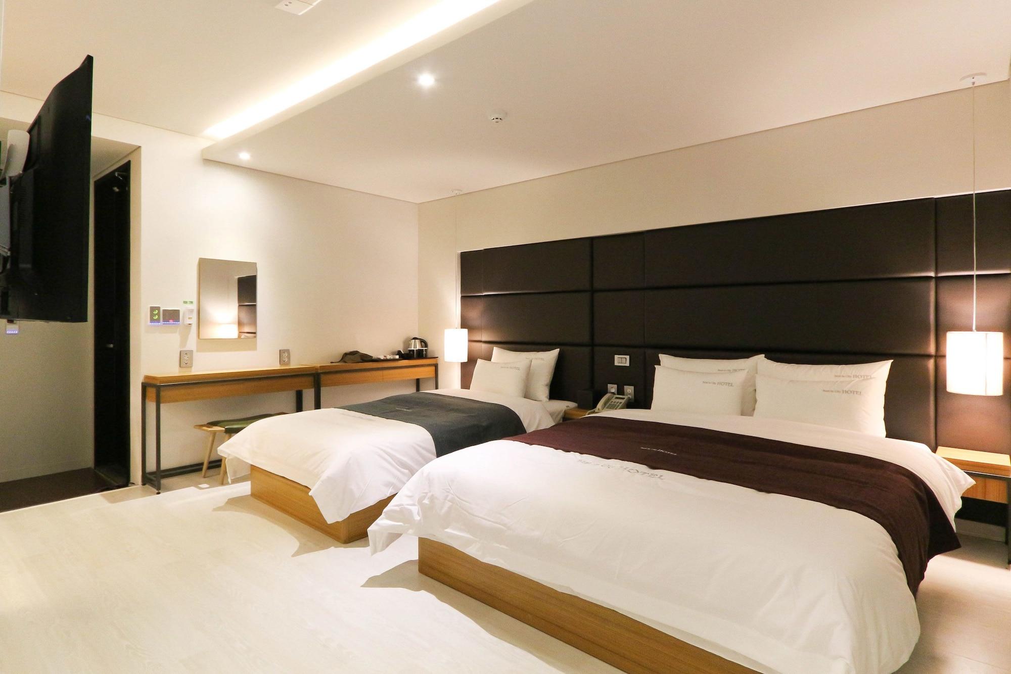 Best In City Hotel Пусан Екстер'єр фото
