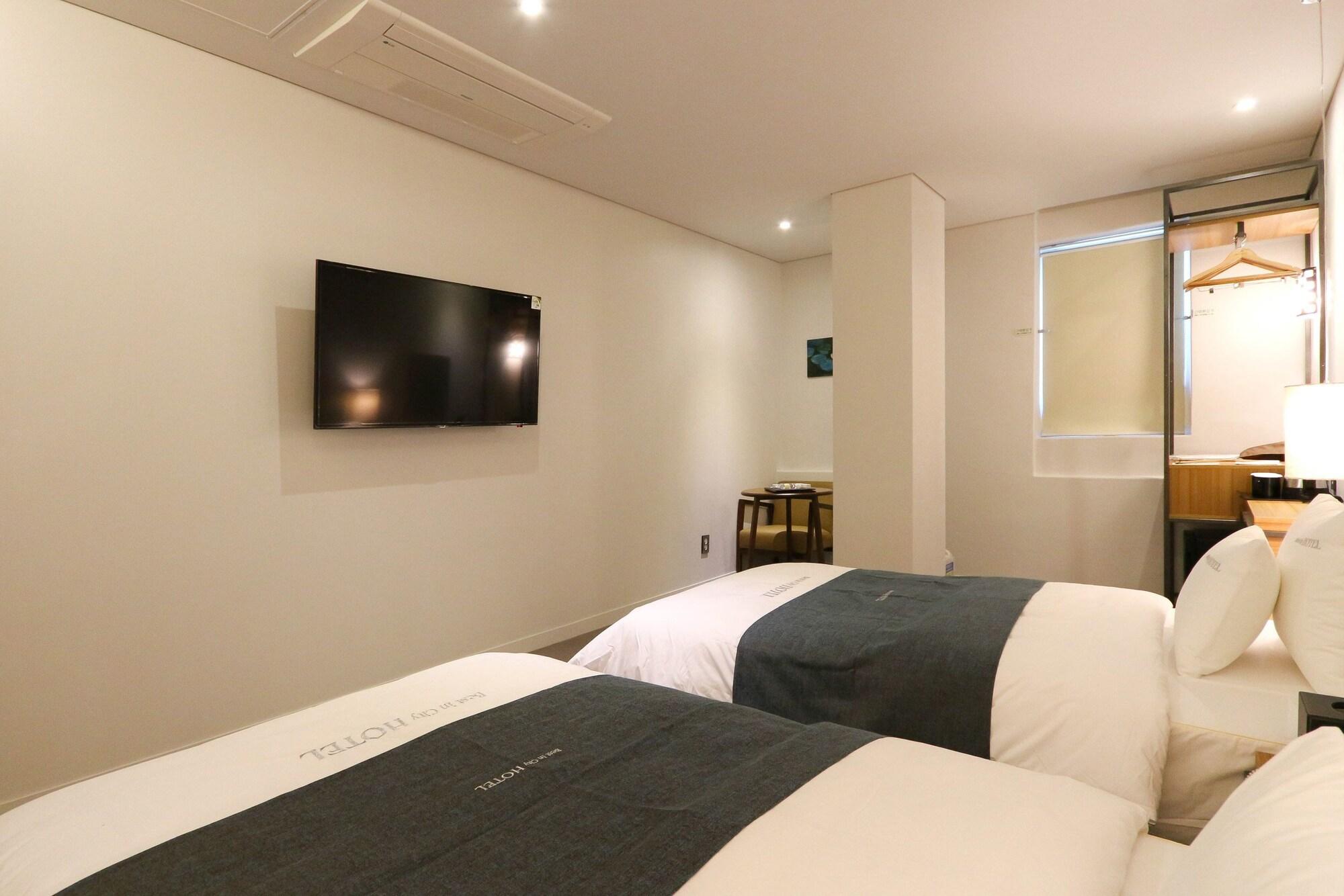 Best In City Hotel Пусан Екстер'єр фото