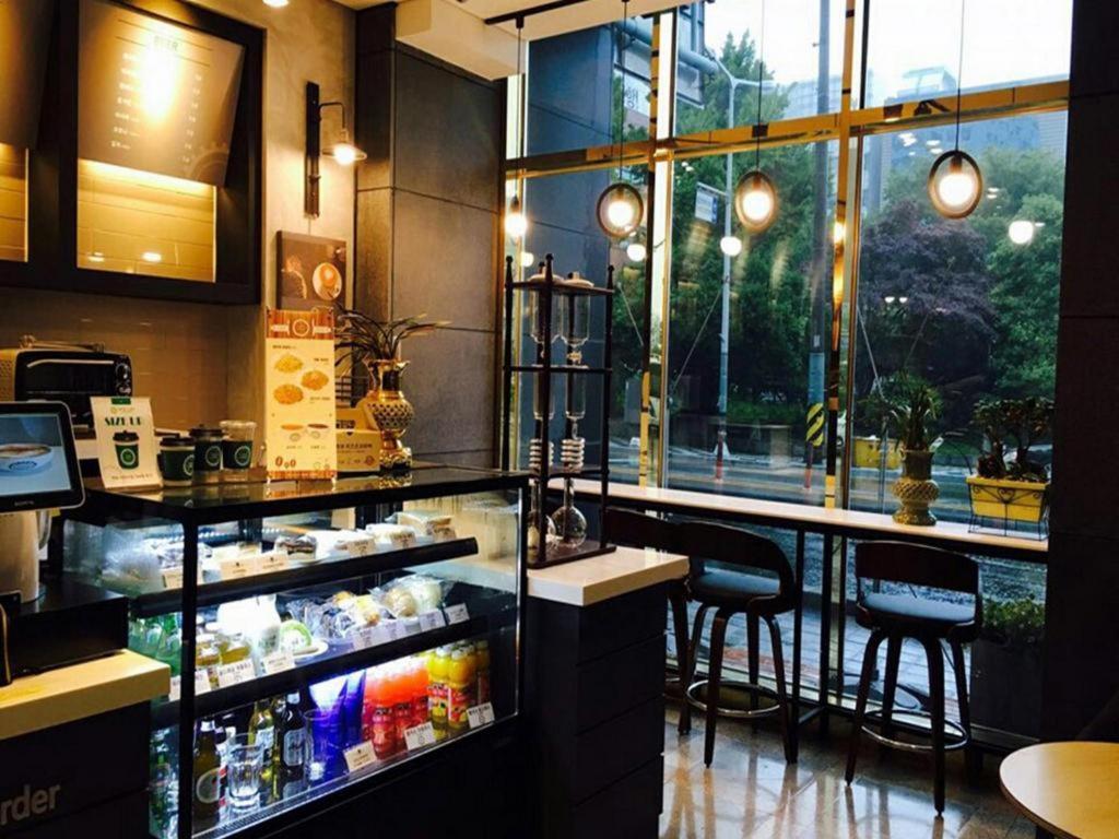 Best In City Hotel Пусан Екстер'єр фото