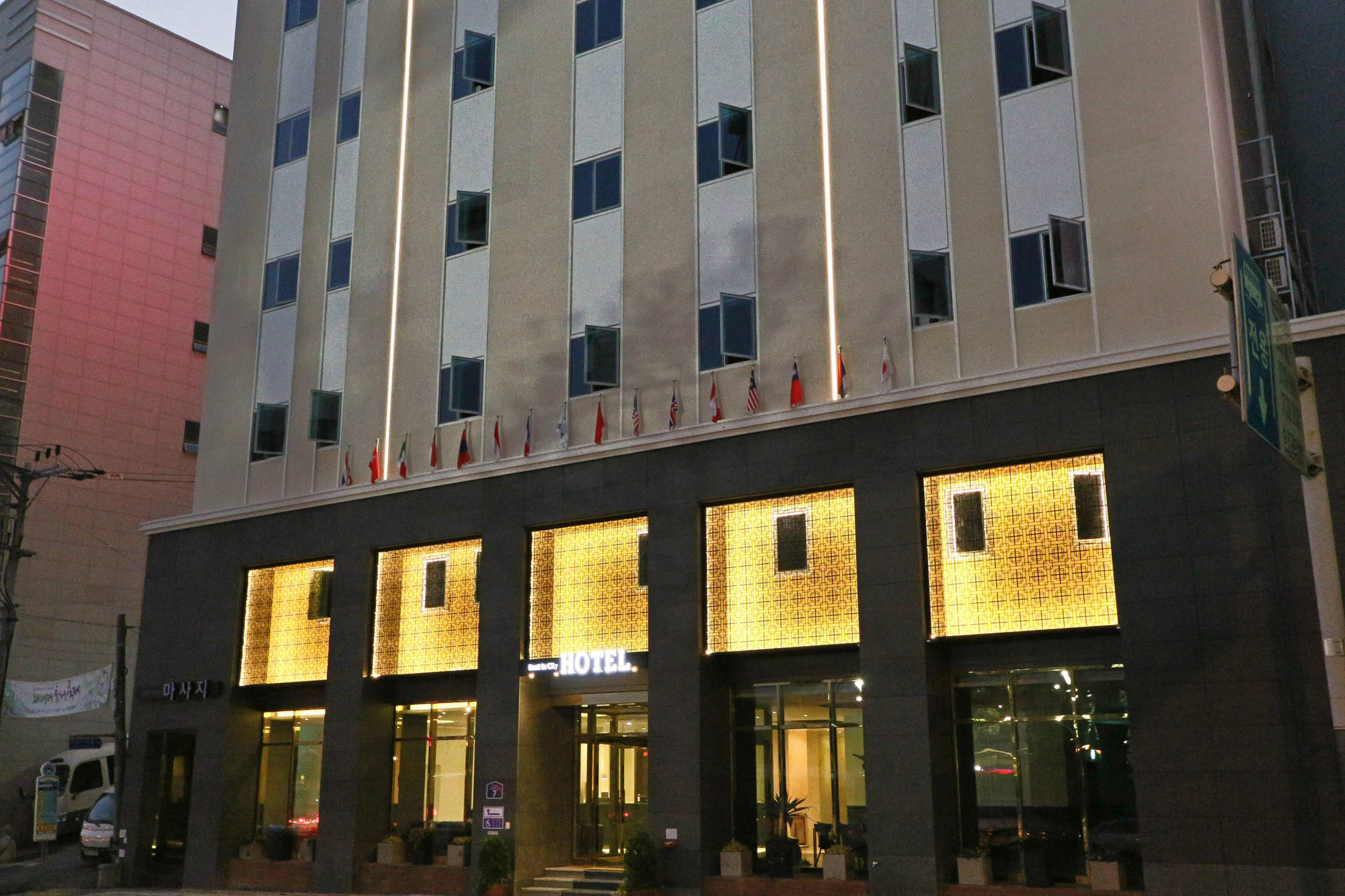 Best In City Hotel Пусан Екстер'єр фото